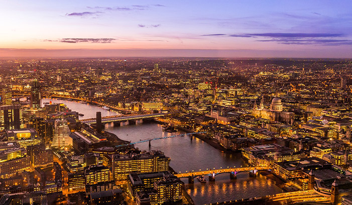 city of london river thames