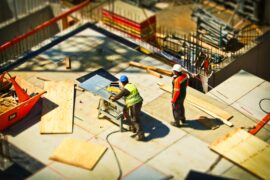 health and safety in a construction environment workers on site